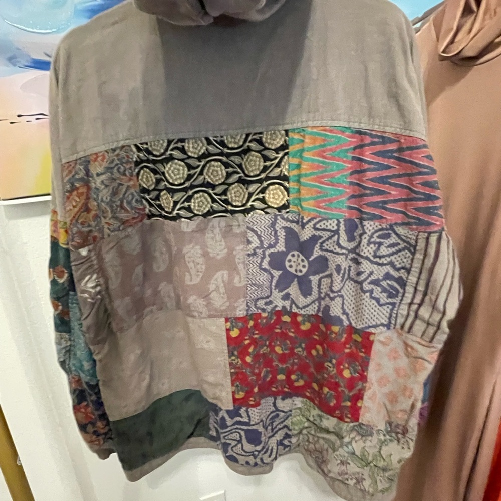 EARTHBOUND Gray Utility Jacket with Multicolor Sl… - image 3